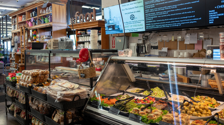 Deli counter