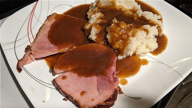 Ham steak with red-eye gravy