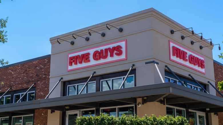 five guys restaurant building