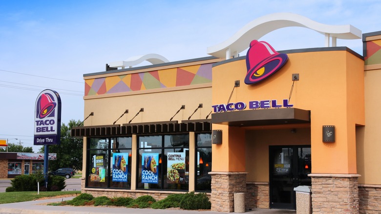 taco bell restaurant