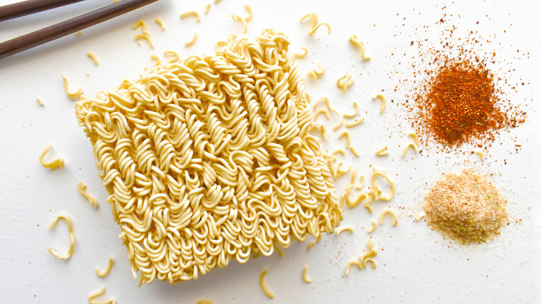 14 Substitutes For Instant Ramen Flavor Packets We Wish We Knew Sooner