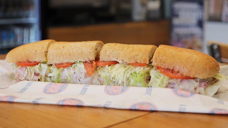 cut sandwich at Jersey Mike's