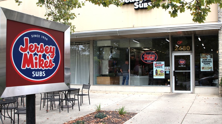 Jersey Mike's sandwich shop