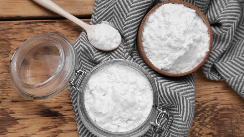 bowls of cornstarch with spoon