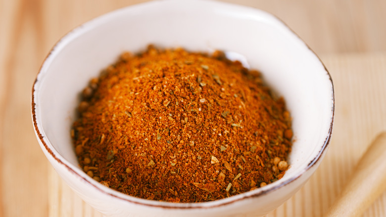 spice rub in a bowl