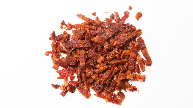 crispy bacon bit pieces