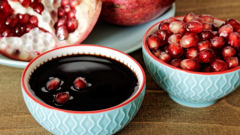 pomegranate seeds and pomegranate molasses