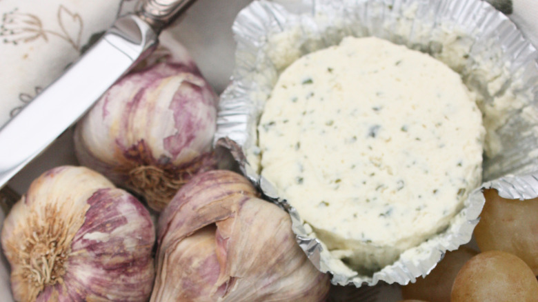 boursin cheese and garlic