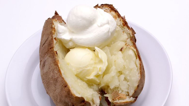 baked potato with toppings