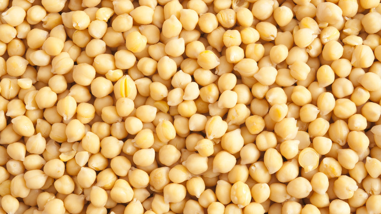 canned chickpeas in a pile