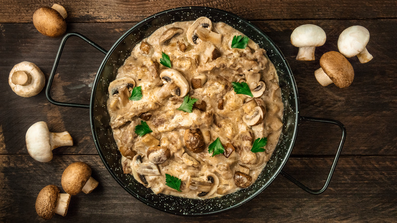 Pan of beef stroganoff