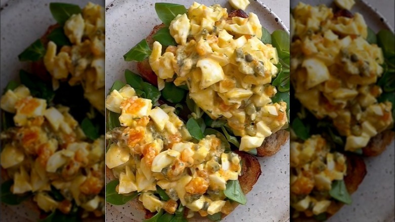 Hungarian egg salad on toast