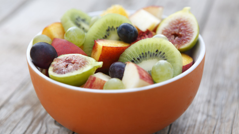 bowl of fruit salad