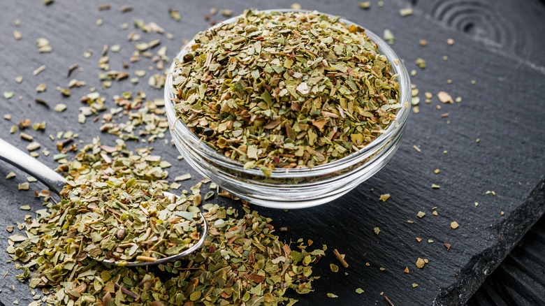 dried oregano