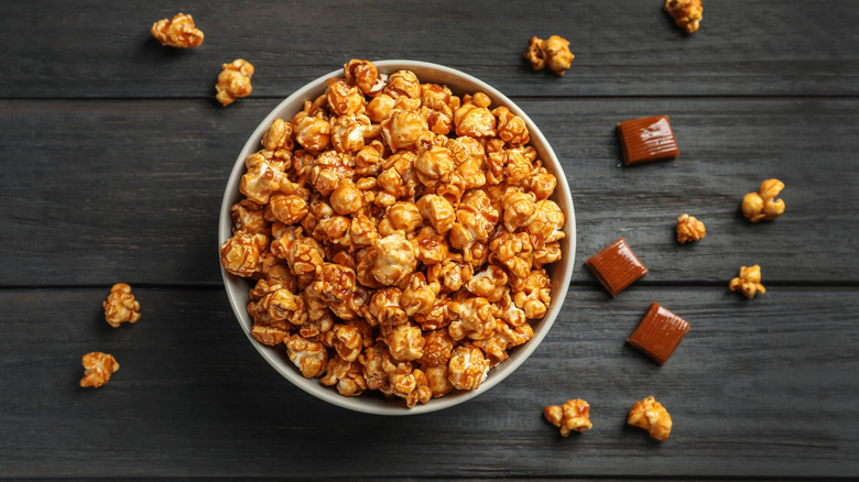 popcorn with caramel