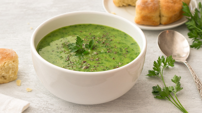 bowl of green soup