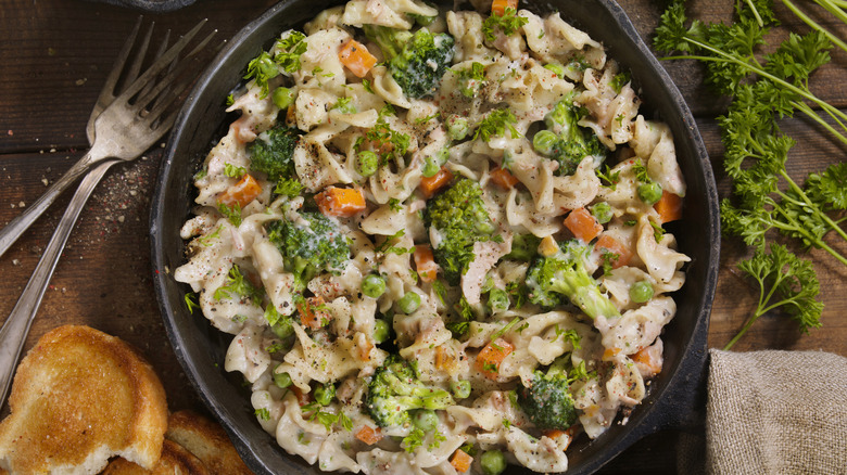 broccoli and carrots tuna casserole