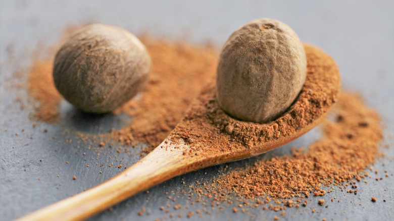whole and grated nutmeg