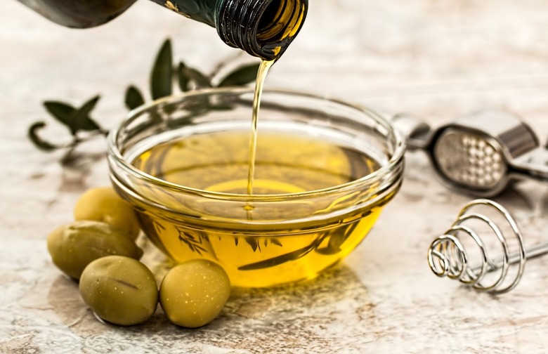 Olive Oil Make Up Remover 