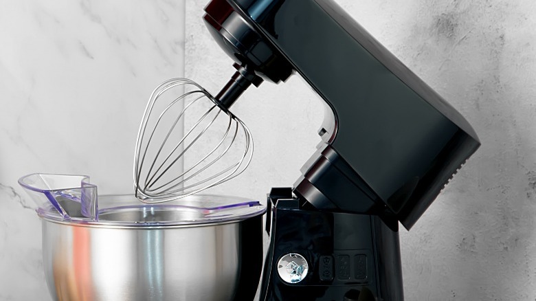 Stand mixer with whisk attachment