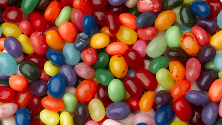 close up on jelly beans