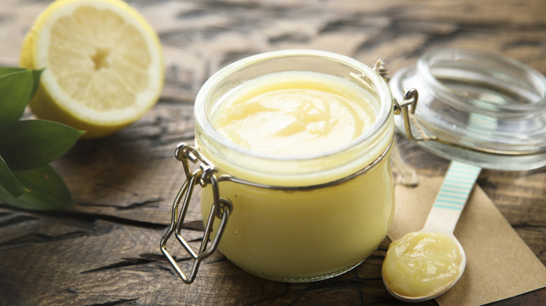 Jar of lemon curd