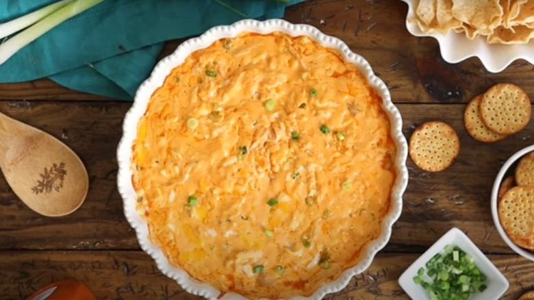 shredded buffalo chicken dip and crackers