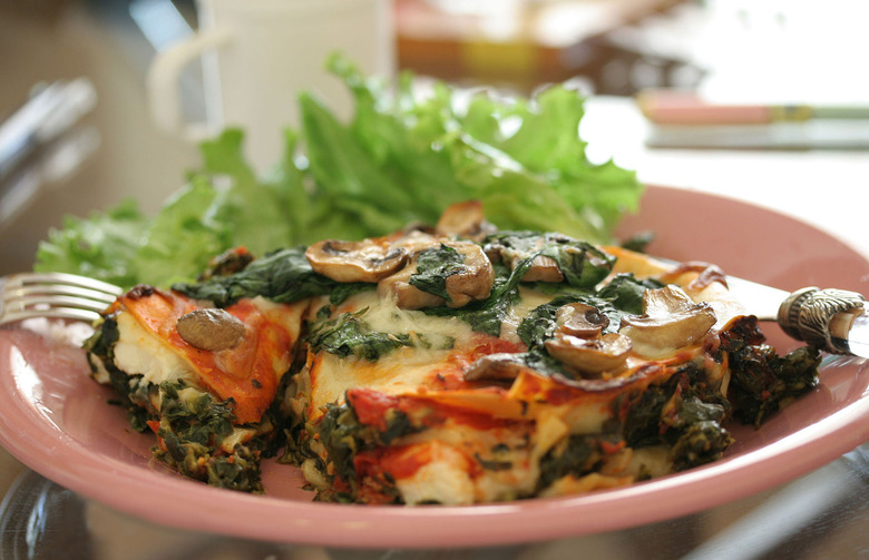 Slow-Cooker Mushroom Spinach Lasagna