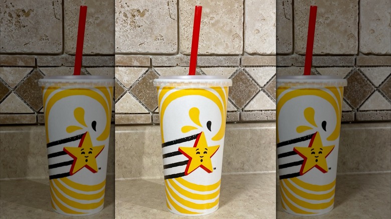 Hardees to-go cup with straw