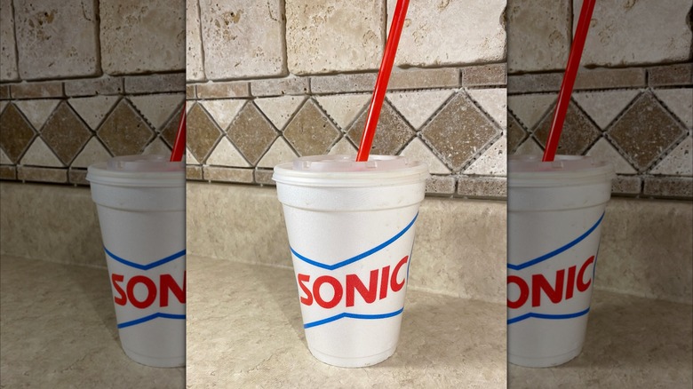 Sonic to-go cup with straw