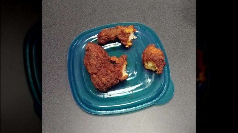 Aldi's chicken strips Tupperware lid