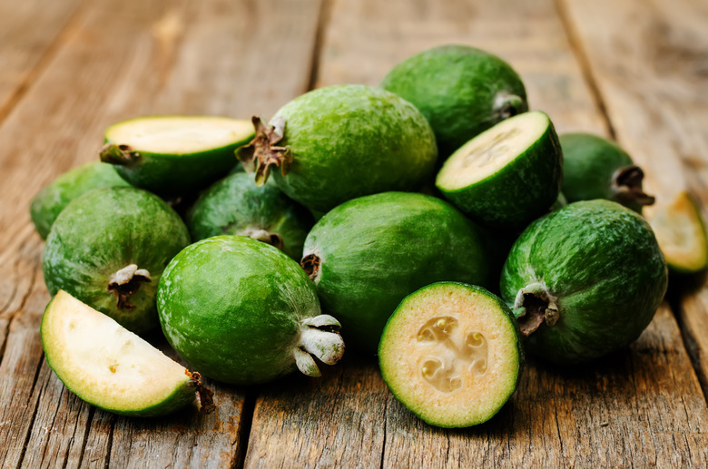  Feijoa 