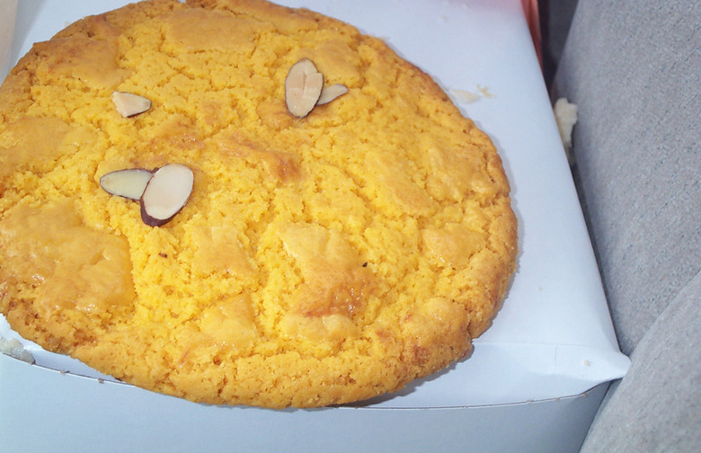 Almond Cookies (China)