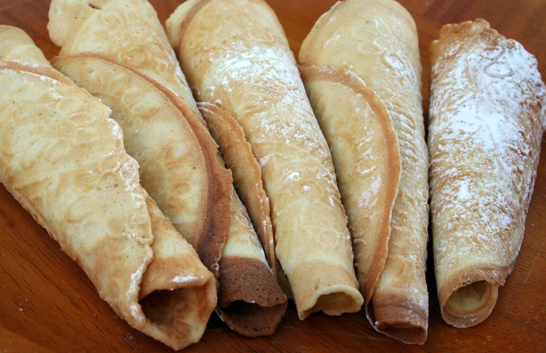 Krumkake (Scandinavia)