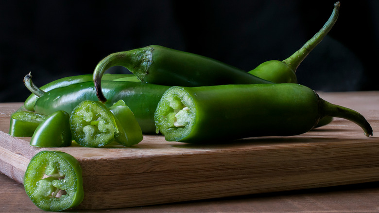 Sliced green chilis