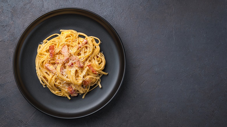 15 Mistakes That Are Ruining Your Carbonara