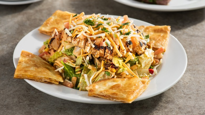 Chili's Explosion Crispers Salad