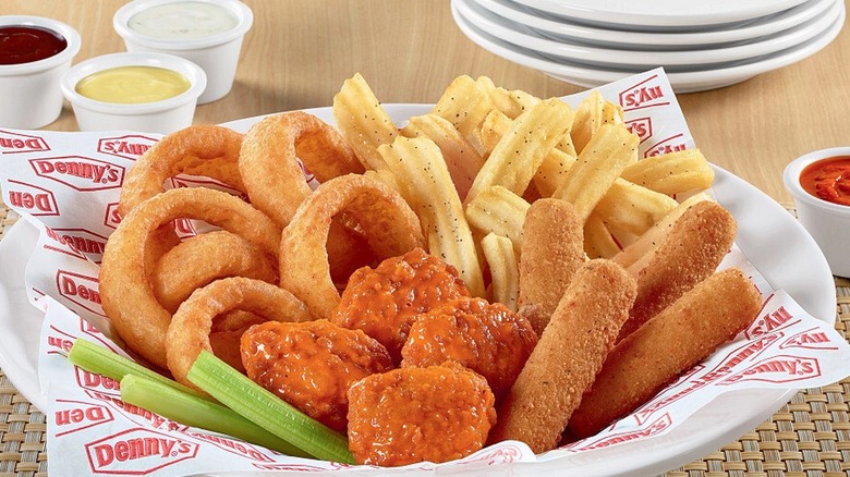 Several appetizers in a basket