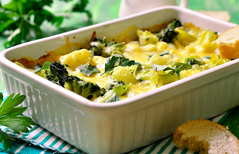 Slow-Cooker Egg and Broccoli Casserole