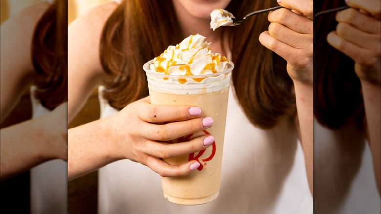 Red Robin Pumpkin Spice and Everything Nice milkshake