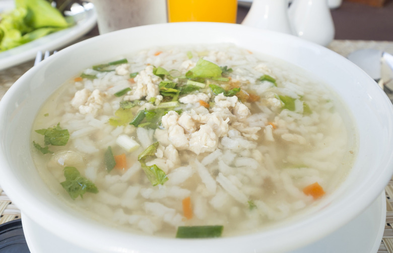 Slow-Cooker Lemon Chicken and Rice Soup