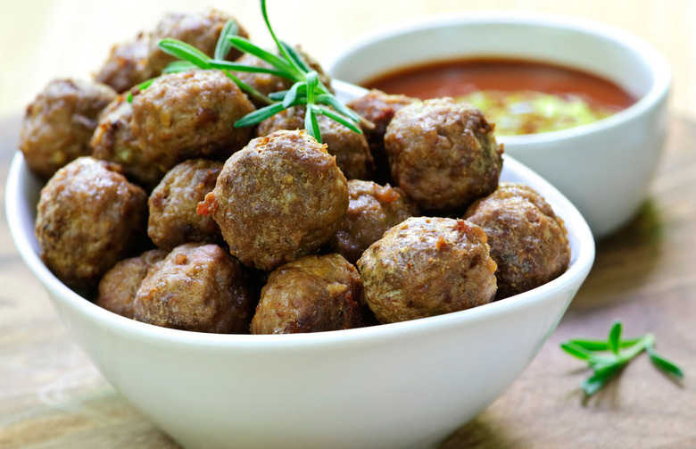 Slow Cooker Cranberry Citrus Meatballs