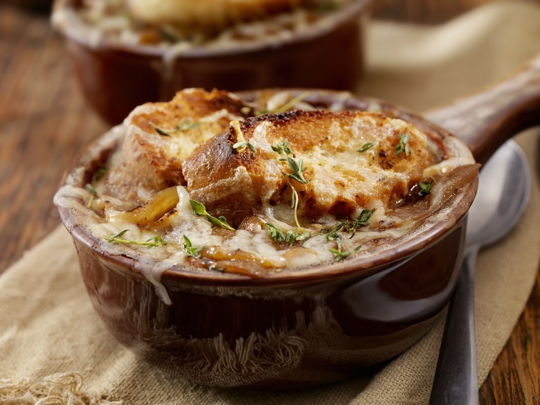 Slow Cooker Onion Soup With Crusty Toast