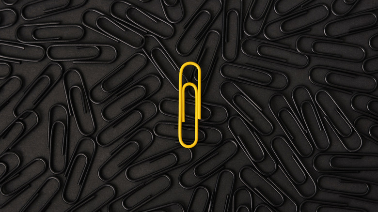 yellow and black paper clips 