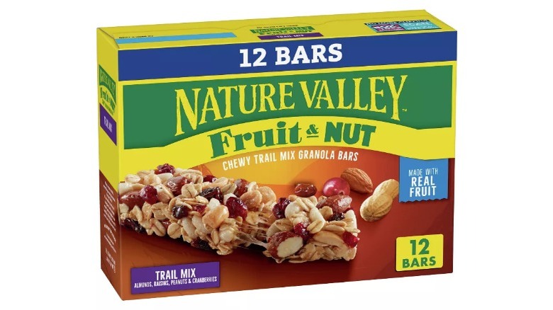 Box of fruit and nut Nature Valley bars