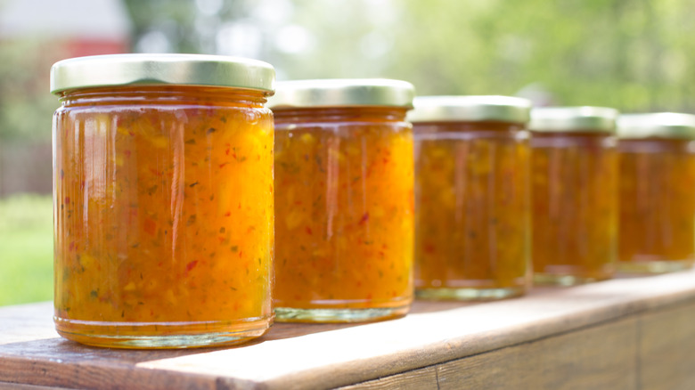 banana pepper jelly in jars