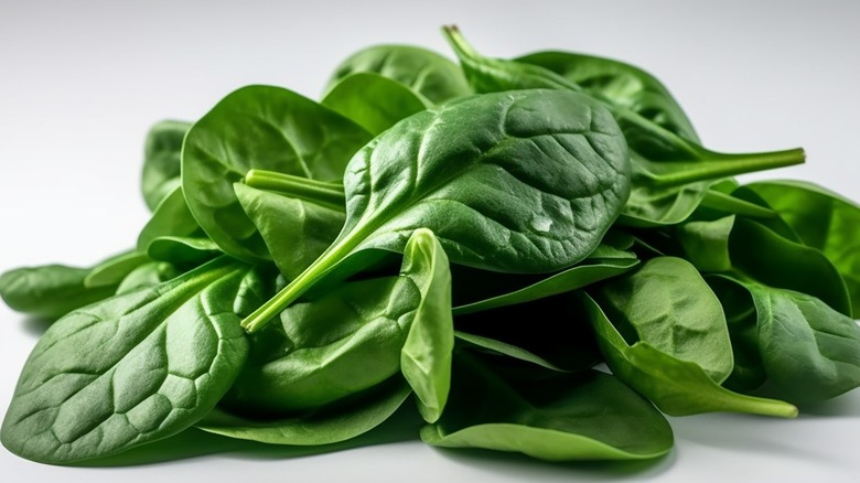 pile of spinach