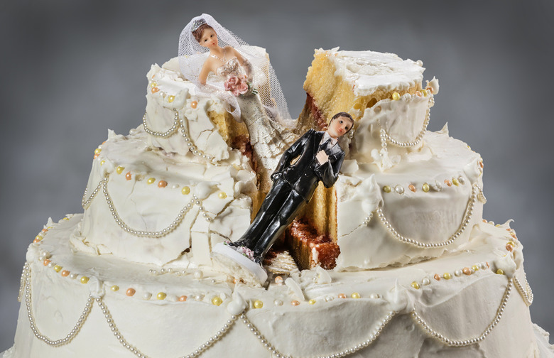 Wedding Cake Disaster 1 | This happened less than a mile awa… | Flickr