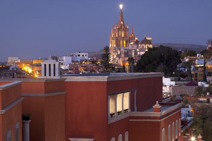 8. Luna Rooftop Tapas Bar (San Miguel de Allende, Mexico)