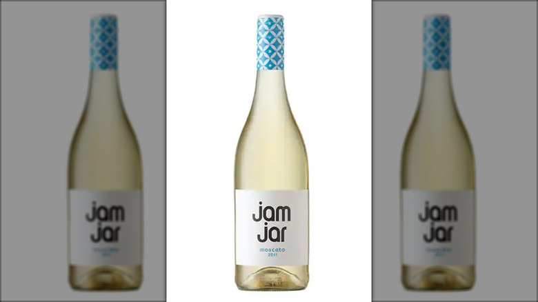 Jam Jar Moscato bottle